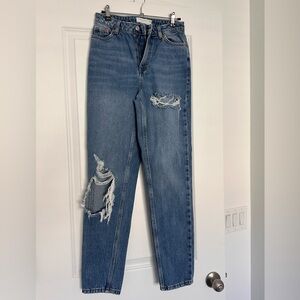 ✨ Topshop Distressed Mom Jeans | W25 L34 | High Rise Vintage Denim ✨